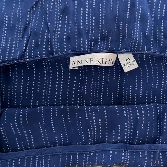 Vintage Anne Klein robe and nightgown - Picture 11 of 11